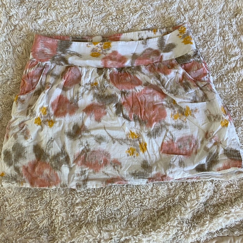 Stooshy Cotton Floral Mini Skirt. Size L.